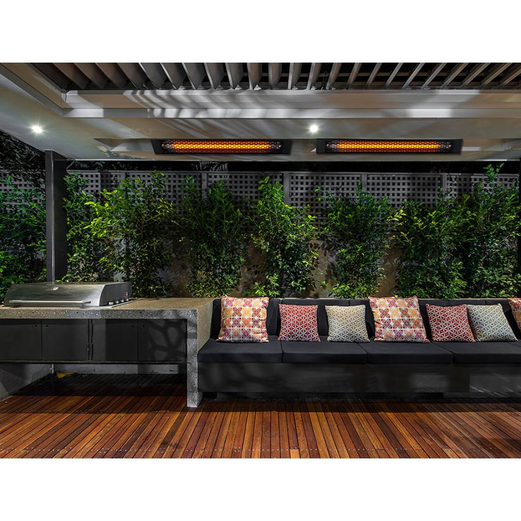 Heatstrip THY2200 Lifestyle 1 - The Appliance Guys