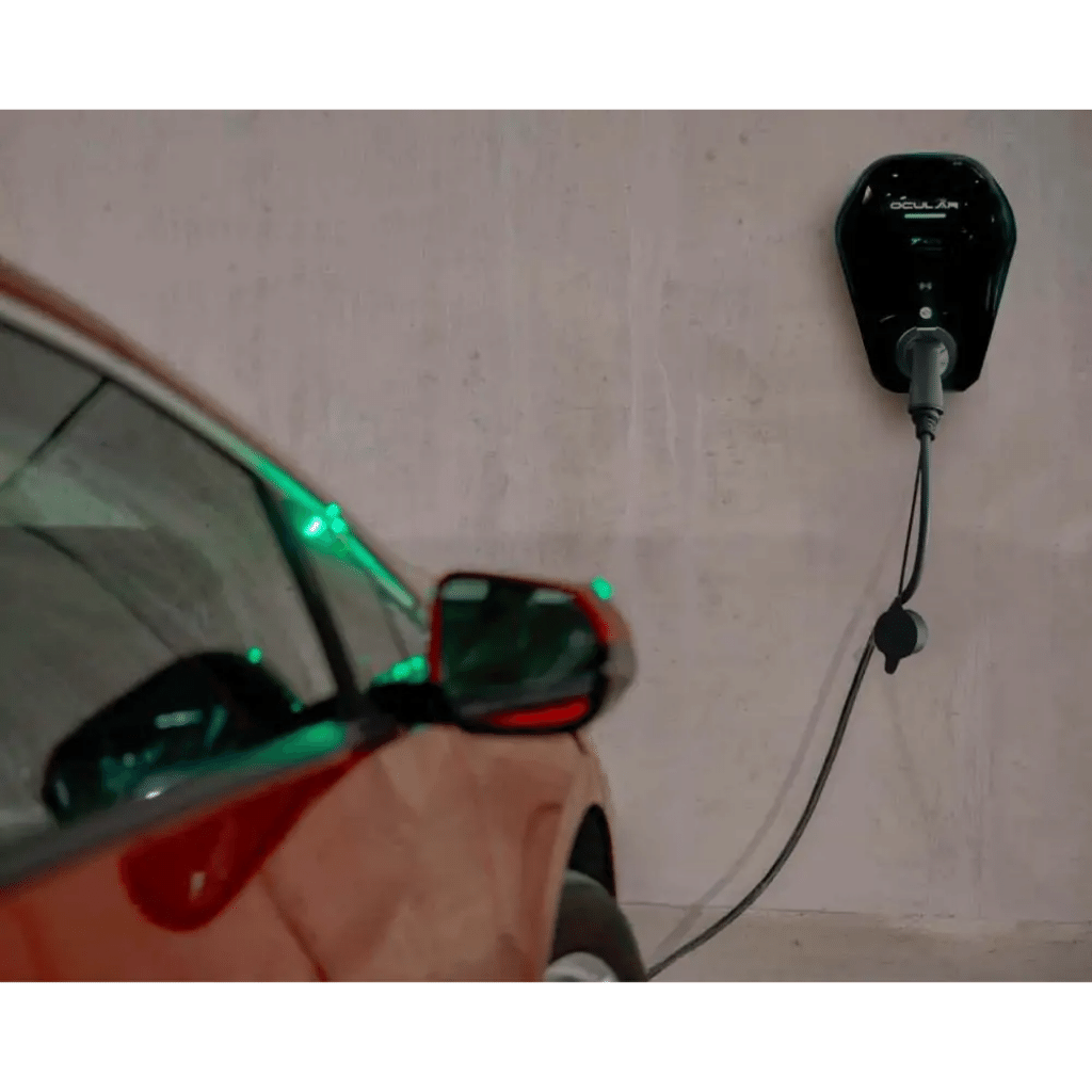 Ocular IOCAH10R-7S IQ Wallbox Single Phase Universal 7kW car charging