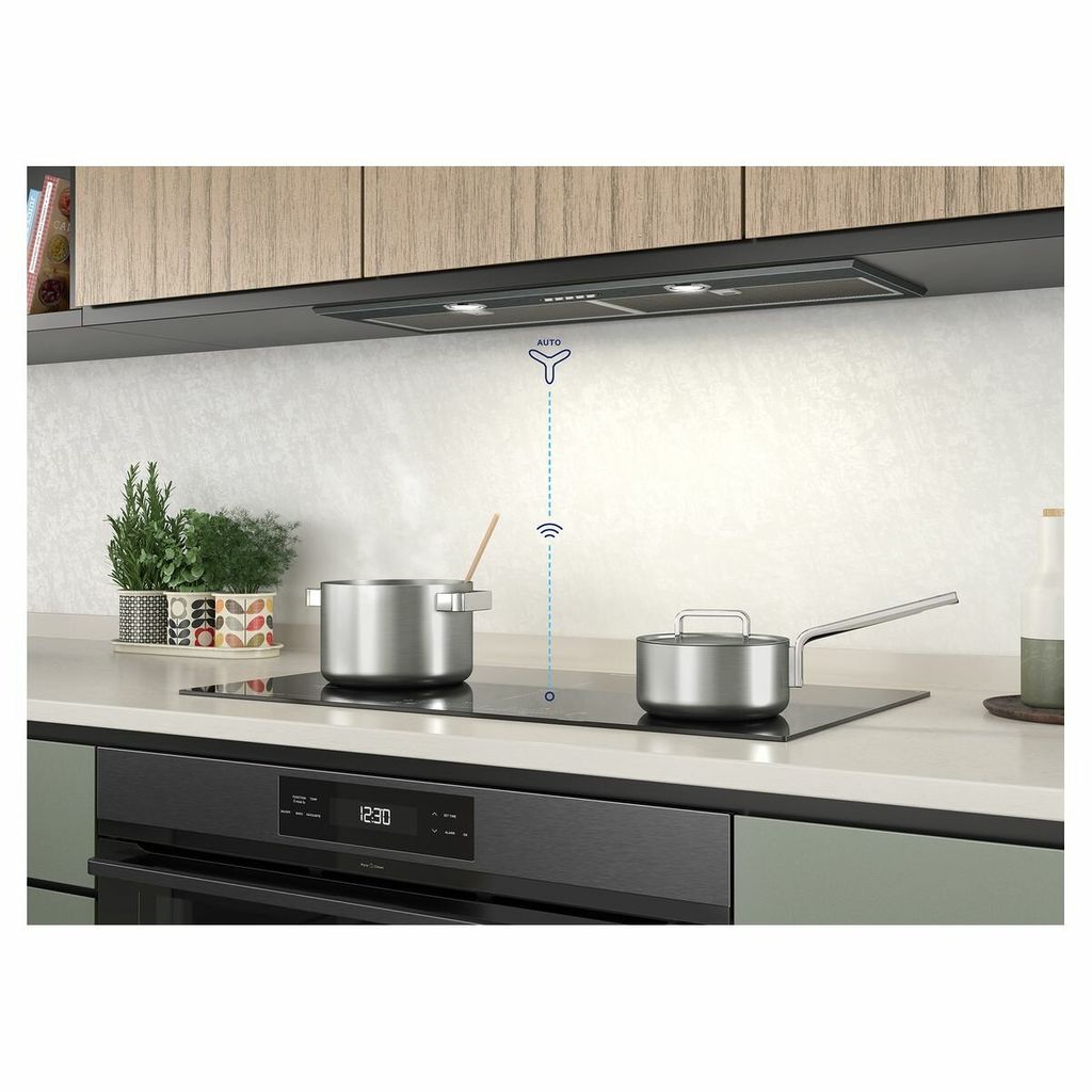 Westinghouse WHI943BC 90cm Black Induction Cooktop - The Appliance Guys